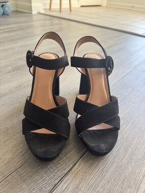 A New Day Black Suede Crisscross Block Heel Sandals